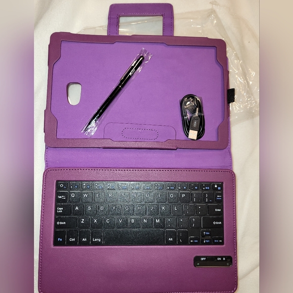 Galaxy Tab A 10.1 (2019) Wireless Bluetooth Keyboard Cover, Samsung Purple New - Picture 2 of 6